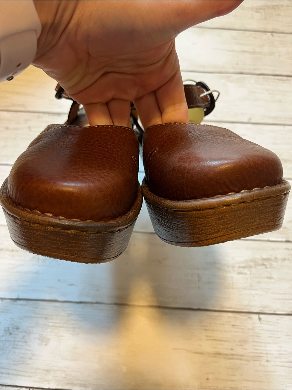 Born Women's Poplin Dark Brown Cafe Leather Platform Sandals - Picture 3 of 7